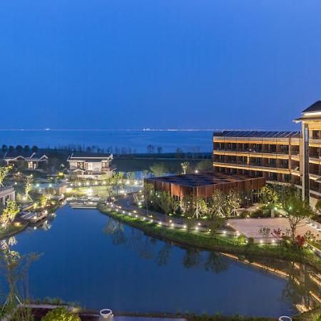 Hualuxe Suzhou Bay Hot Spring Resort מראה חיצוני תמונה